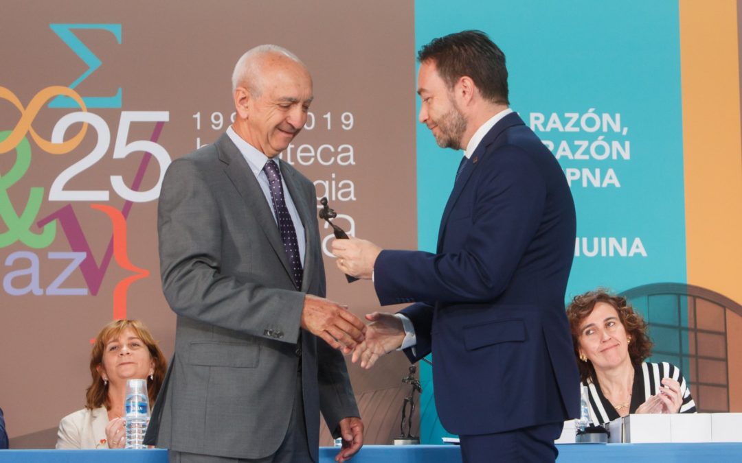 La UPNA entrega el III Premio Entidad Distinguida a Grupo AN