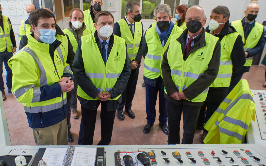 El ministro de Agricultura, Pesca y Alimentación visita el Grupo AN