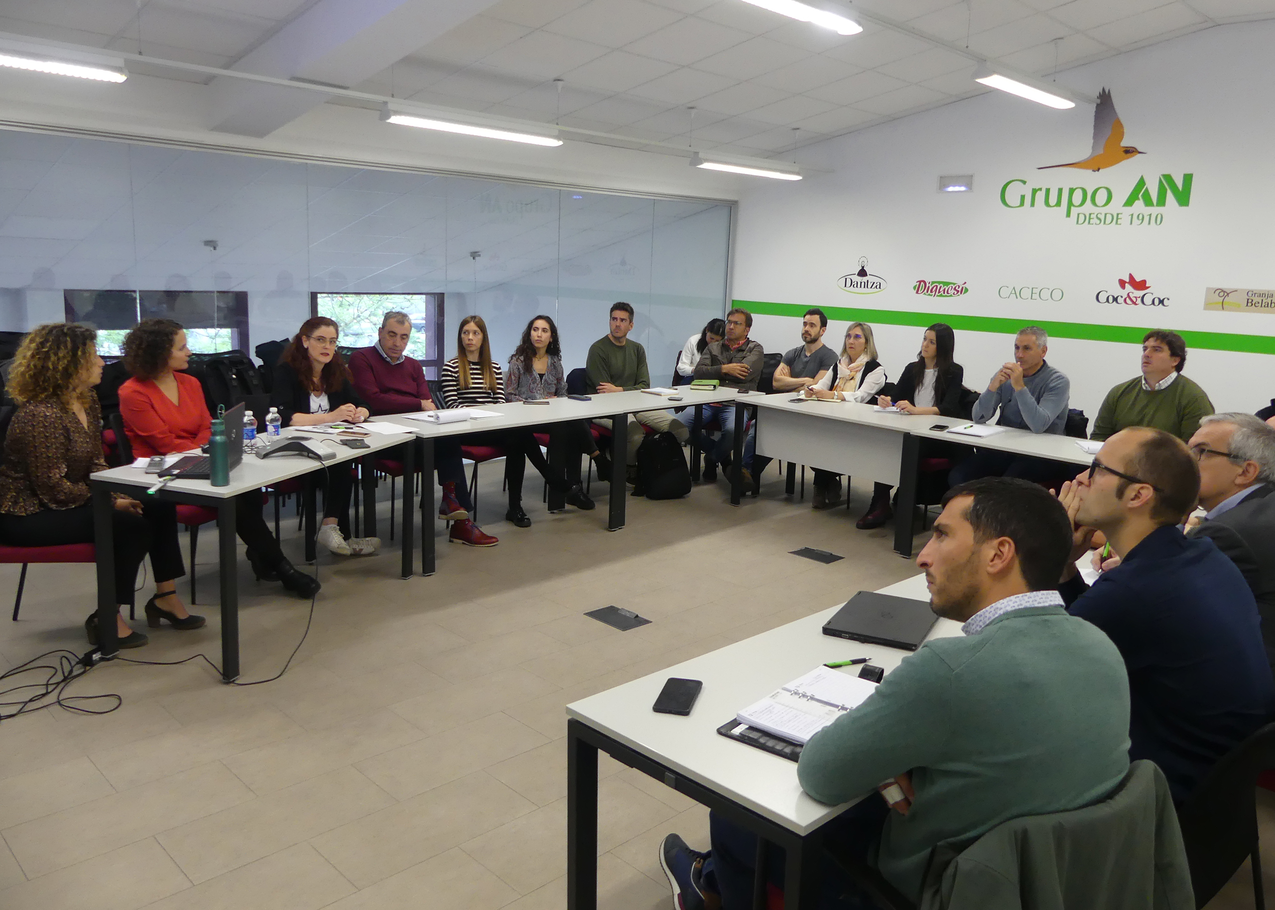 Imagen de la sede central de la cooperativa Grupo AN en Tajonar, Navarra