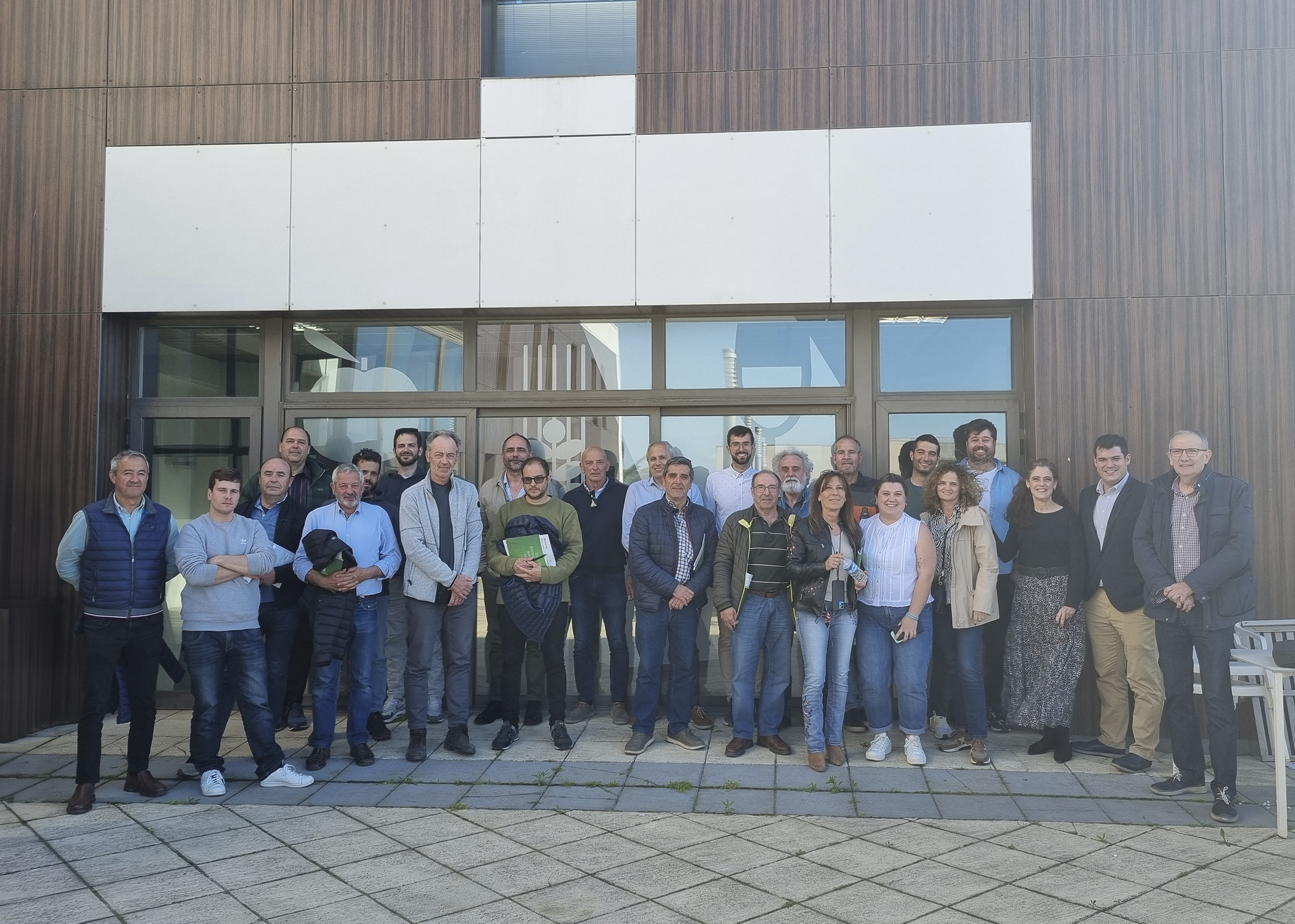 -	Todos los participantes en la jornada técnica celebrada el 6 de mayo