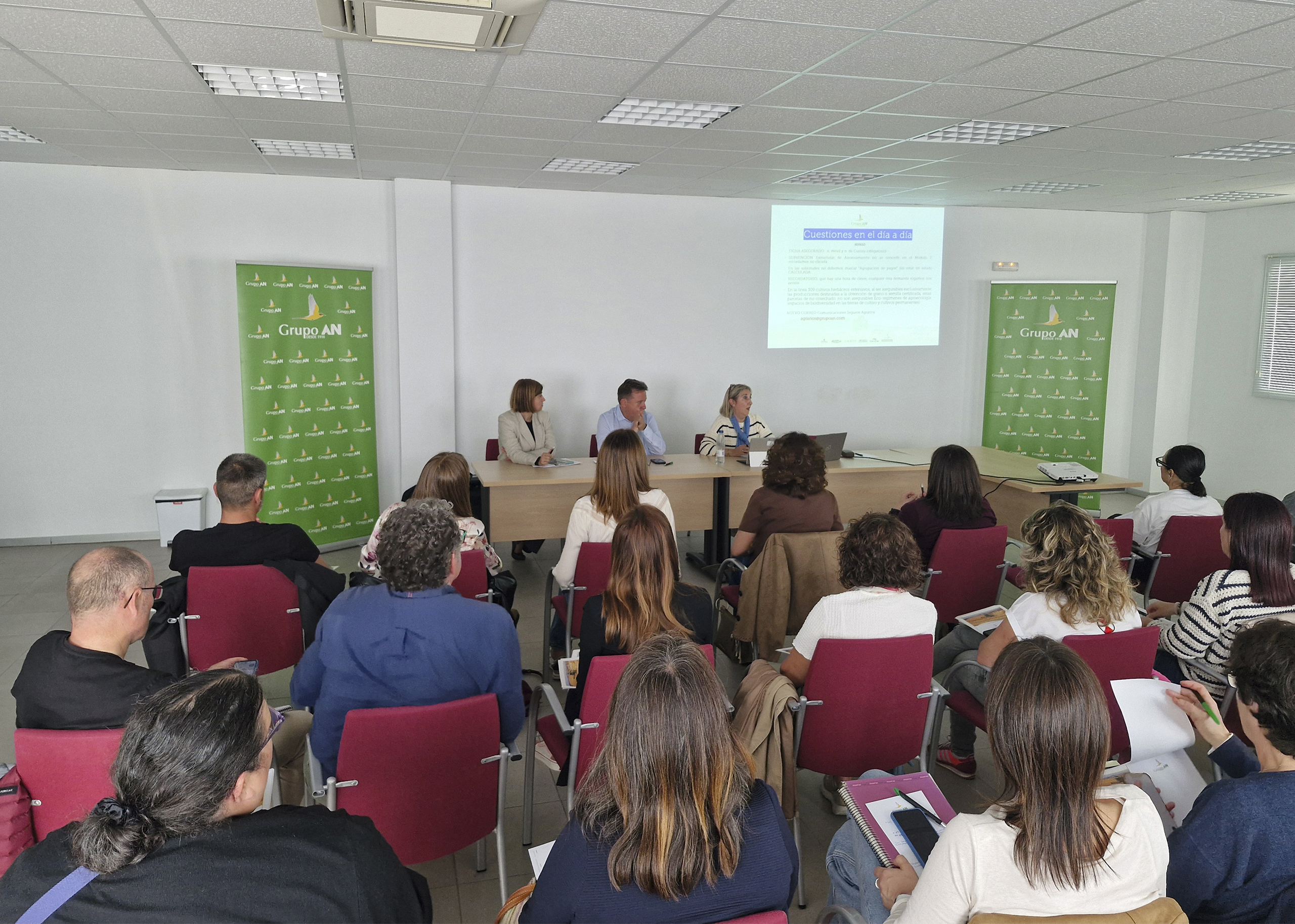 Jornada Seguros Plantas de pimiento en Caparroso