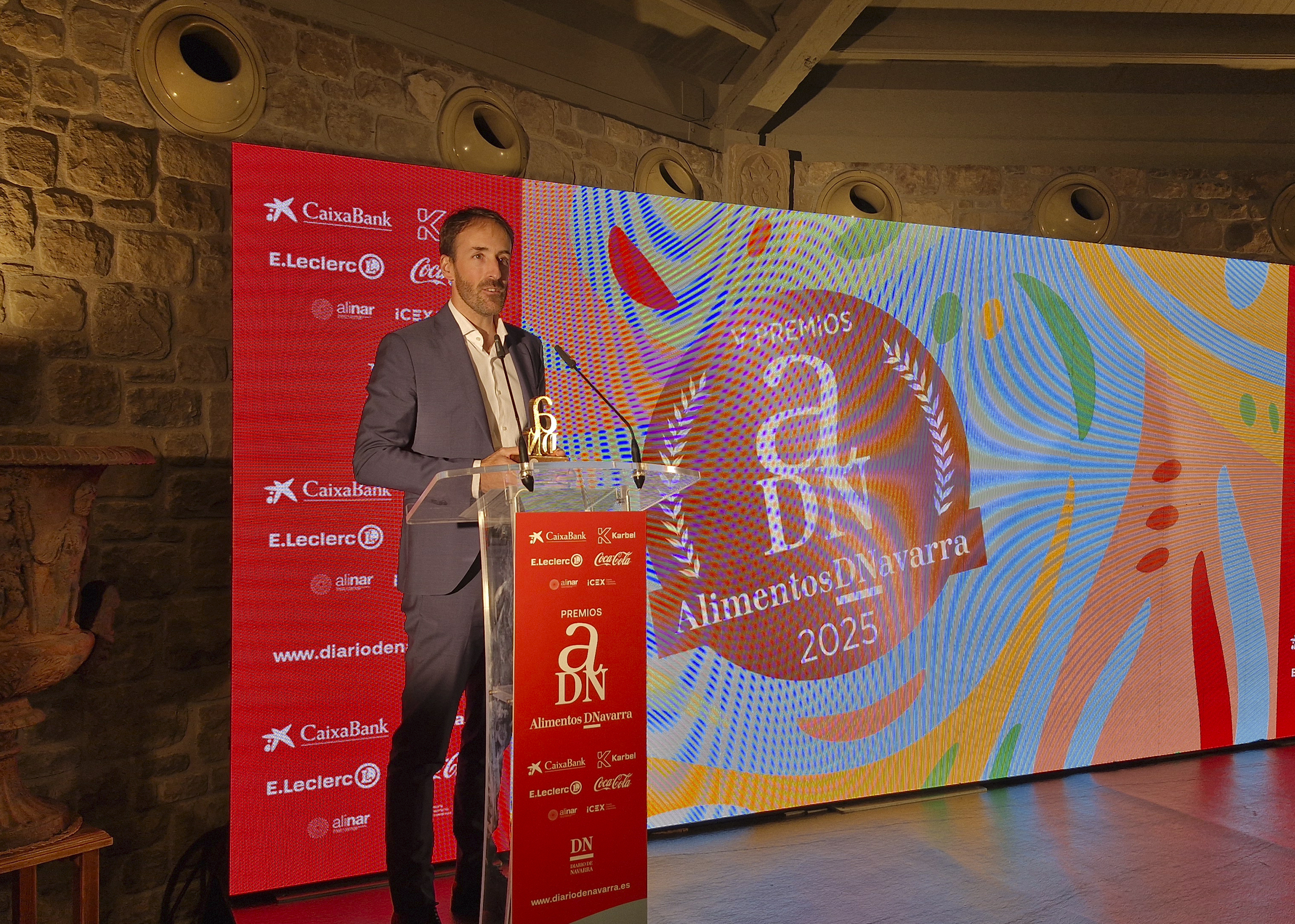 -	La dinámica de la jornada permitió a los participantes intercambiar experiencias y conocimientos