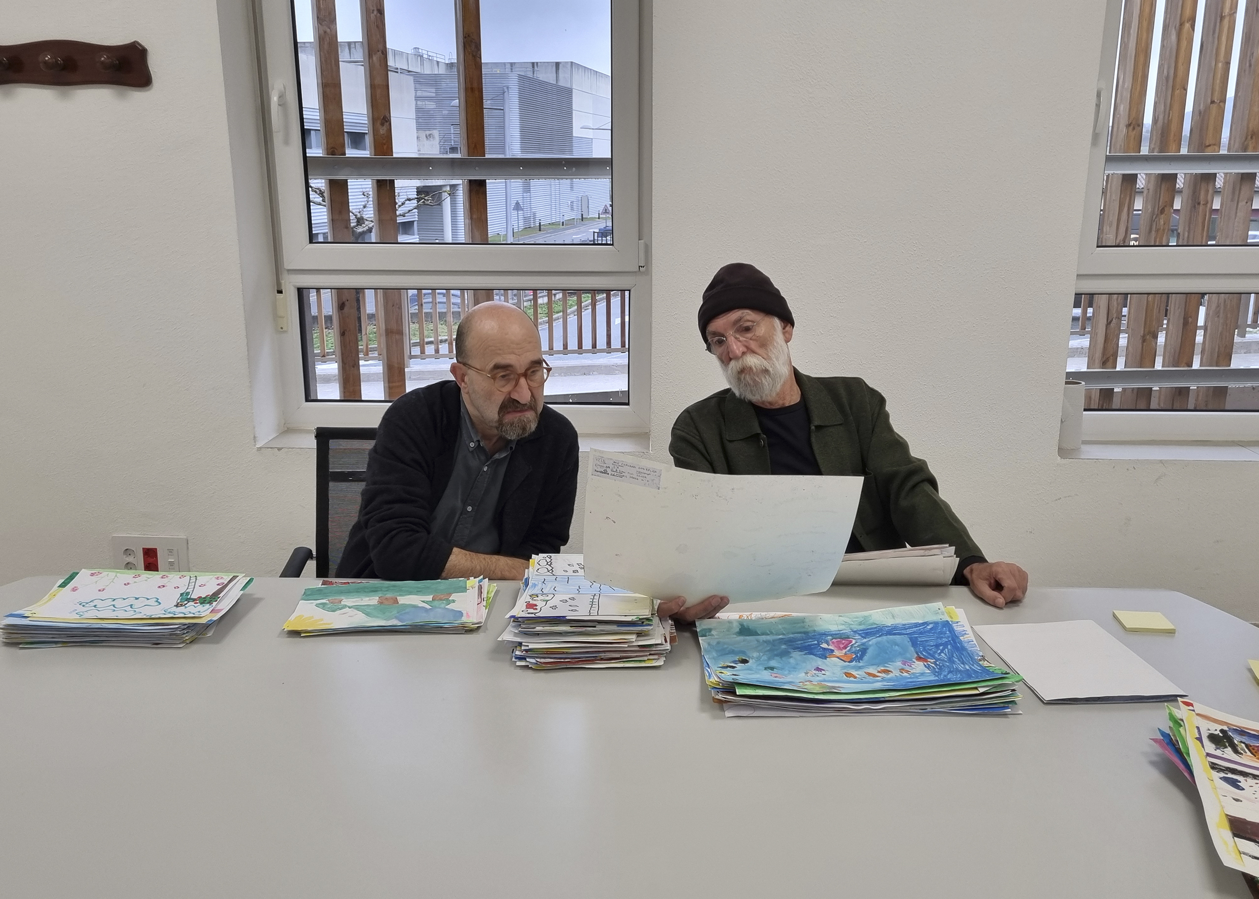 -	La dinámica de la jornada permitió a los participantes intercambiar experiencias y conocimientos